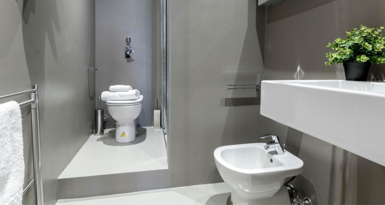 Joivy Spacious 1 Bedroom Apt Near S Agostino Metro Milan Luaran gambar